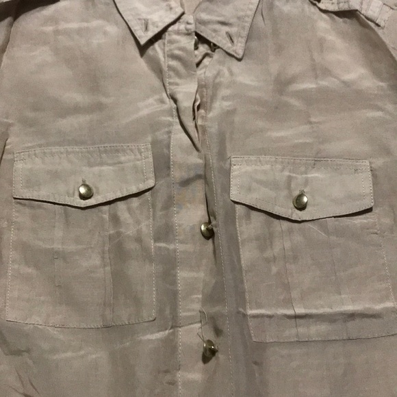 Button down top - Picture 2 of 2